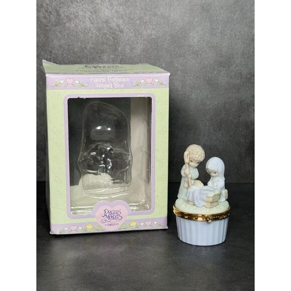 Precious Moments Nativity Scene Hinged Trinket Box Enesco 2000 - Picture 1 of 7